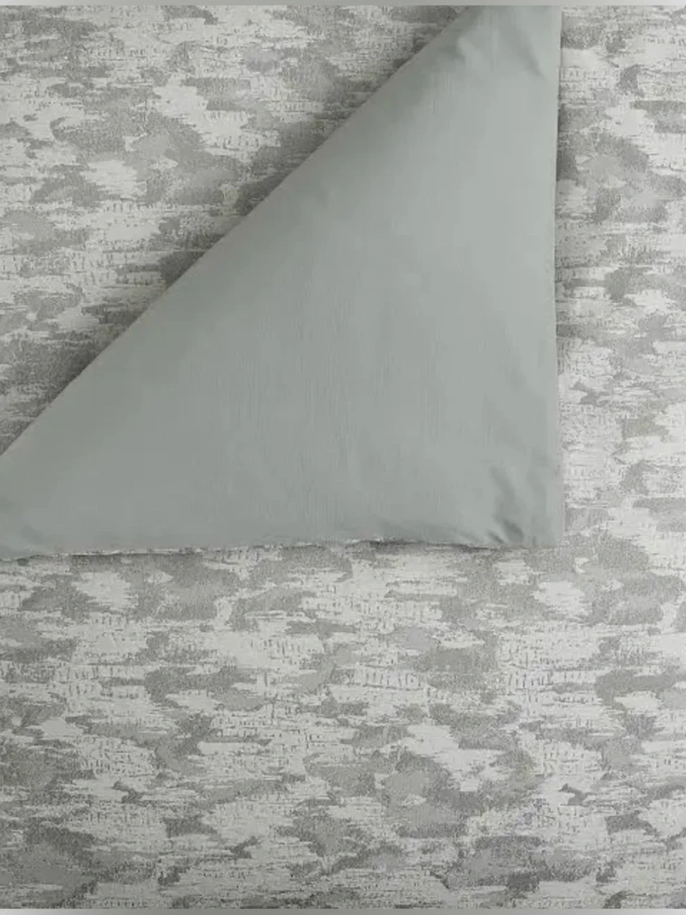 Scott Living Shadow Play 3-Piece Duvet Set King Harbor Mist NEW